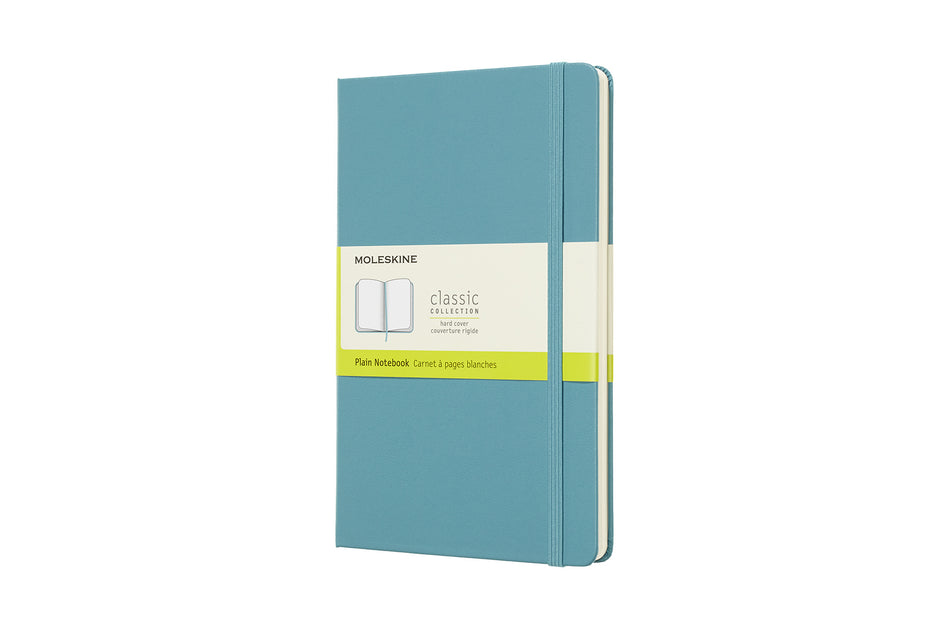 Valokuva tuotteesta Muistikirja Moleskine Large Plain Hard Reef Blue 13x21cm, blanko turkoosi, kuuluu tuoteryhmään Muistikirjat.