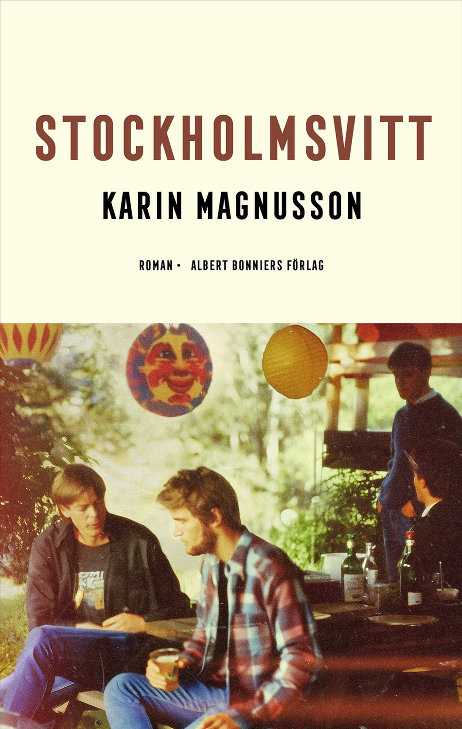 Valokuva kirjasta Karin Magnusson Stockholmsvitt, kuuluu tuoteryhmään Ruots kaunokirjat.
