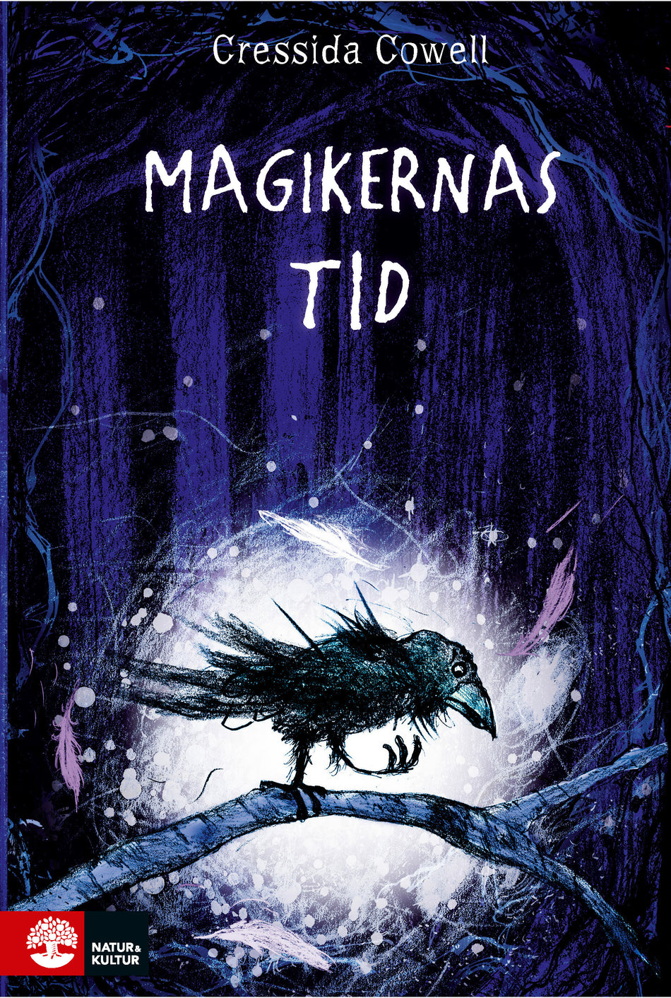 Valokuva kirjasta Cressida Cowell Magikernas tid, kuuluu tuoteryhmään Ruots lapset nuoret ja sarjakuvat.