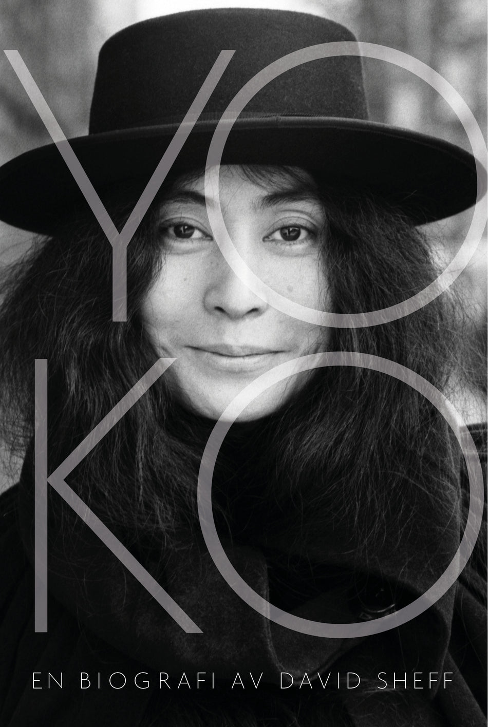 Valokuva kirjasta David Sheff Yoko : En biografi, kuuluu tuoteryhmään Ruots muu tieto.