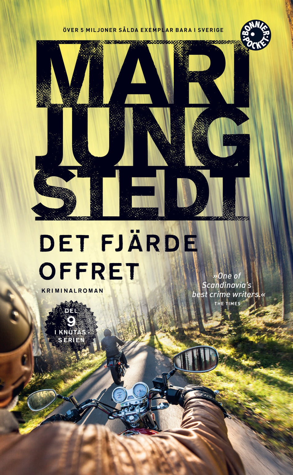 Valokuva kirjasta Mari Jungstedt Det fjärde offret, kuuluu tuoteryhmään Ruots kaunokirjat.