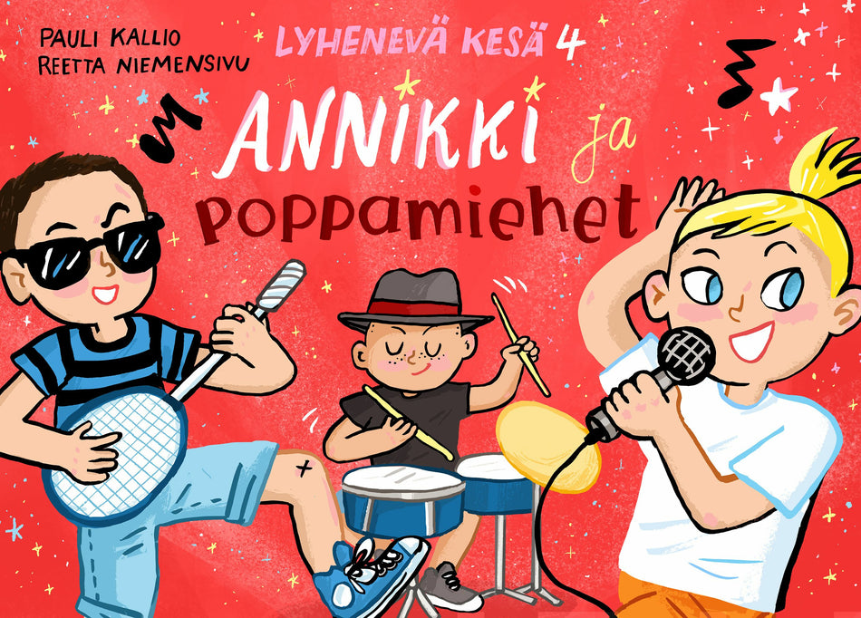 Valokuva kirjasta Pauli Kallio Lyhenevä kesä 4, kuuluu tuoteryhmään Lasten kuvakirjat.