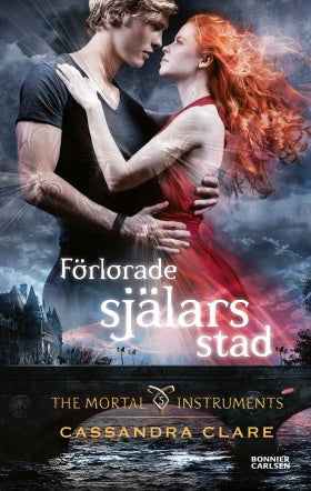 Valokuva kirjasta Cassandra Clare Förlorade själars stad, kuuluu tuoteryhmään Ruots lapset nuoret ja sarjakuvat.