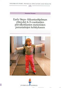 Valokuva kirjasta Susanna Iivonen Early Steps- liikuntaohjelman yhteydet 4-5-vuotiaiden päiväkotilasten motoristen perustaitojen kehitykseen, kuuluu tuoteryhmään Urheilu harrasteet.