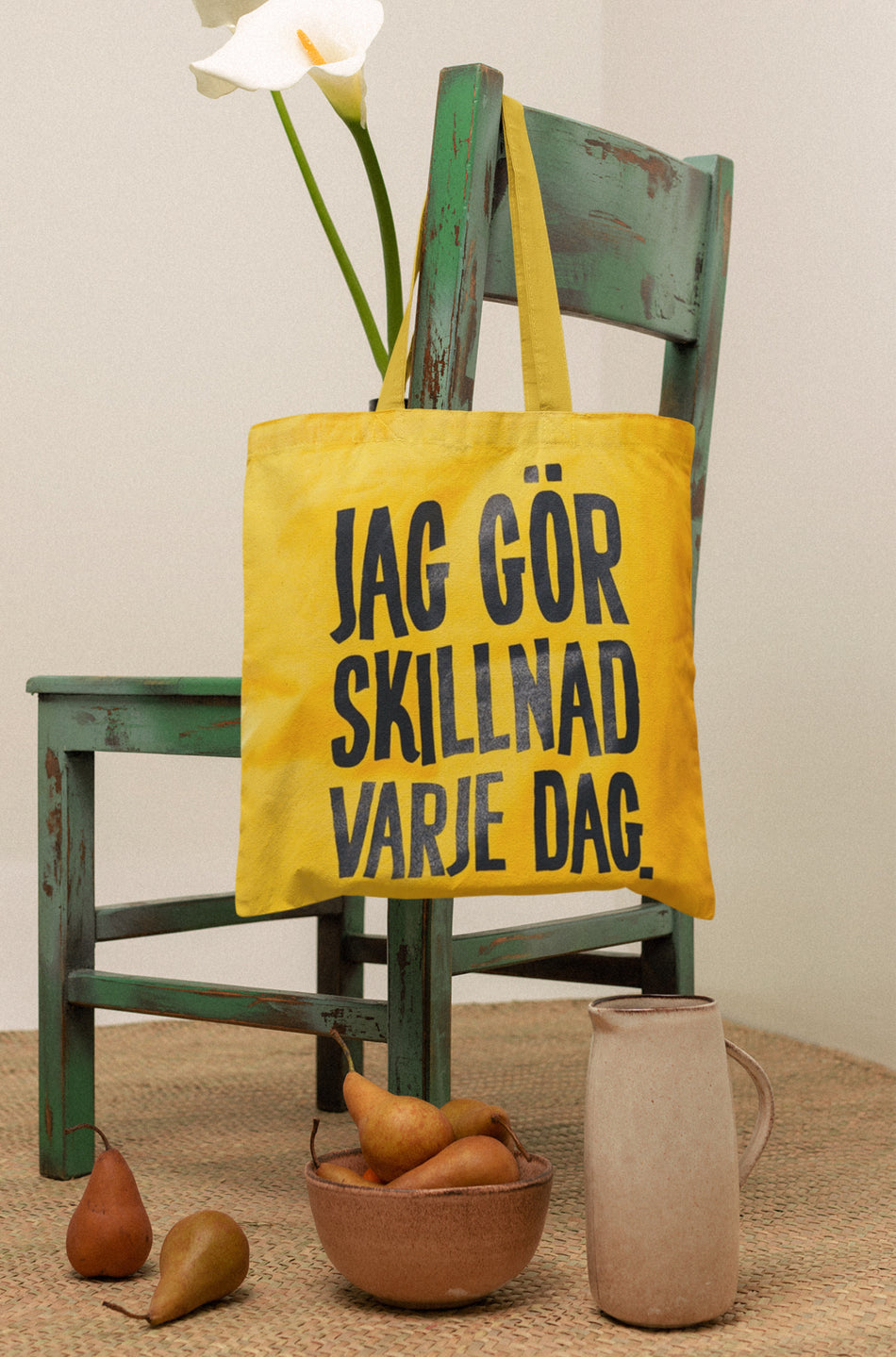 Valokuva kirjasta  Tygkasse: Jag gör skillnad varje dag (gul), kuuluu tuoteryhmään Ruots harrasteet taide.