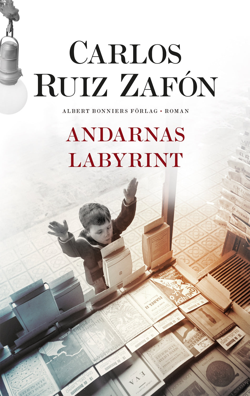 Valokuva kirjasta Carlos Ruiz Zafón Andarnas labyrint, kuuluu tuoteryhmään Ruots kaunokirjat.