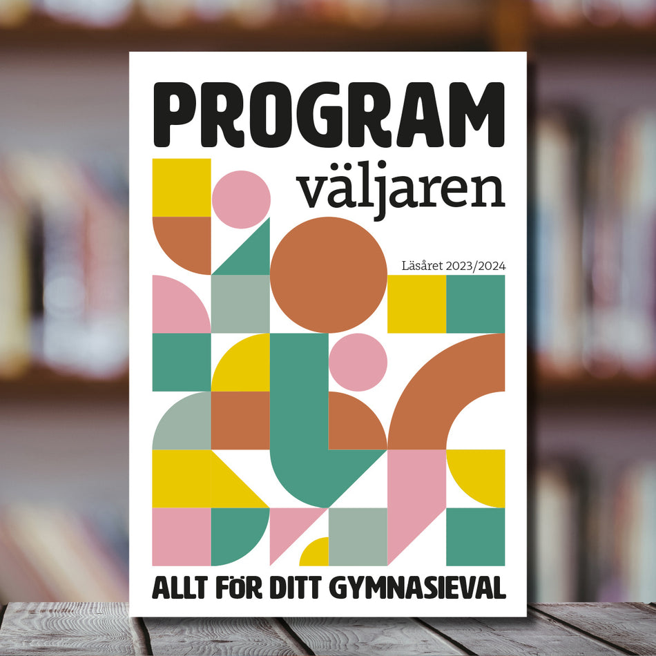 Valokuva kirjasta  Programväljaren lärsåret 2023/2024, kuuluu tuoteryhmään Ruots muu tieto.