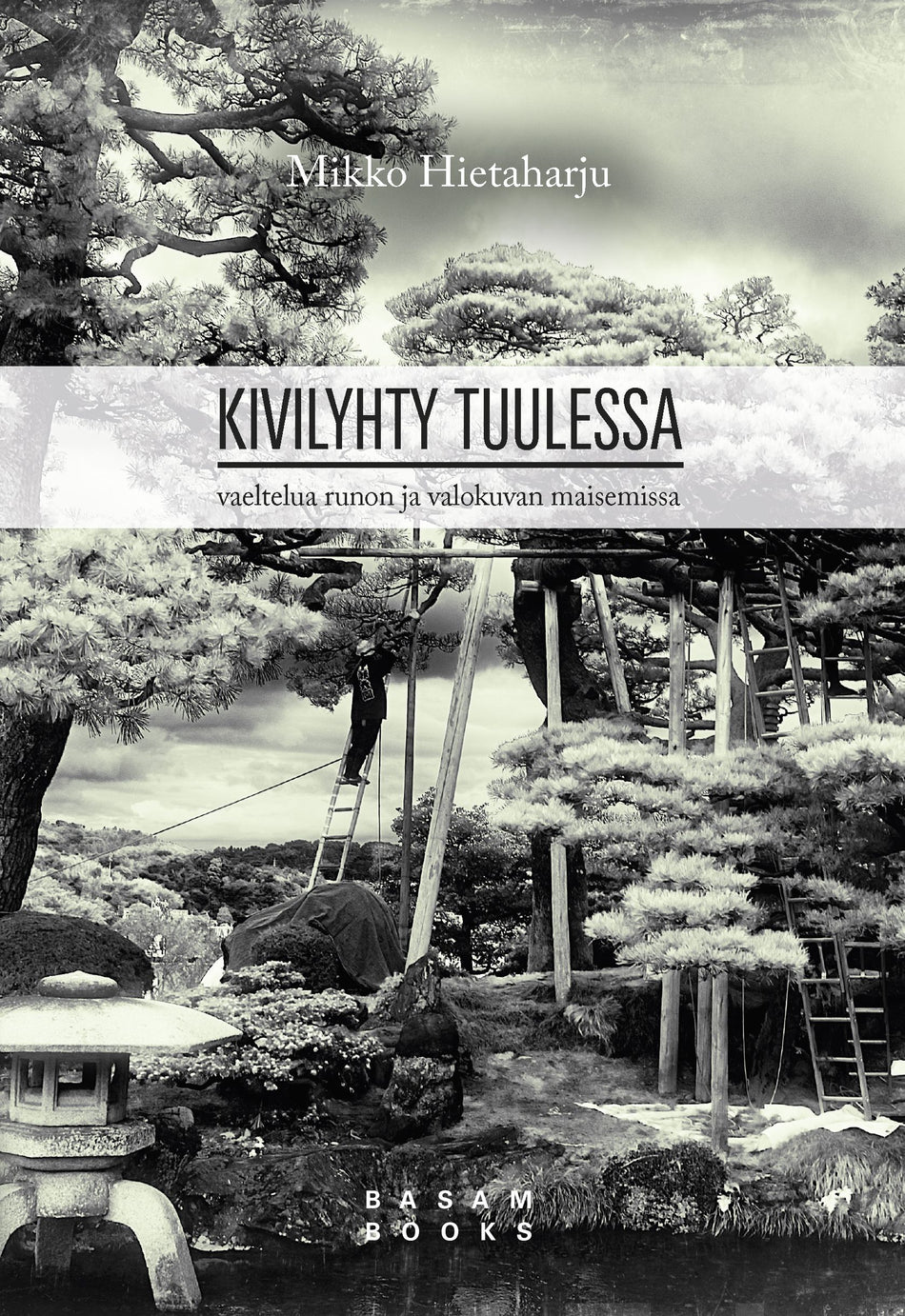 Valokuva kirjasta Mikko Hietaharju Kivilyhty tuulessa, kuuluu tuoteryhmään Psykologia filosofia.