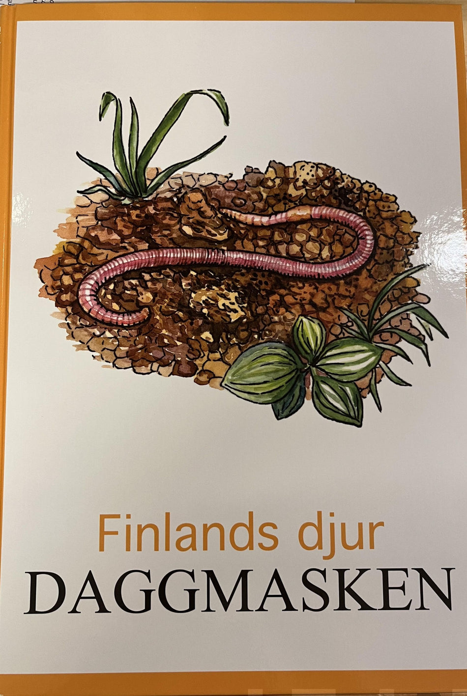 Valokuva kirjasta  Daggmasken, kuuluu tuoteryhmään Luonto.