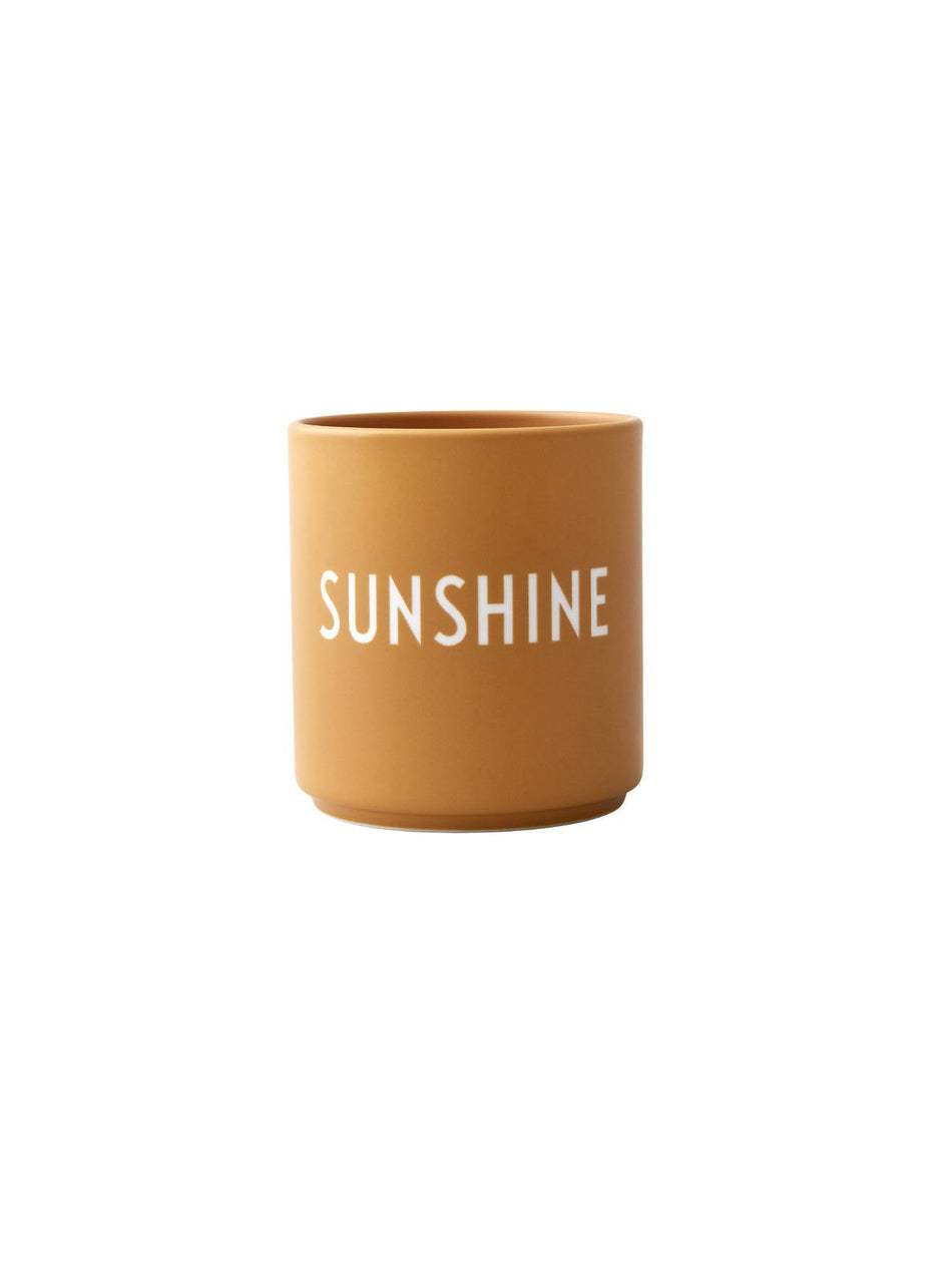 Valokuva tuotteesta Favourite Cup Sunshine, Design Letters, kuuluu tuoteryhmään Sisustus kodin tarvikkeet.