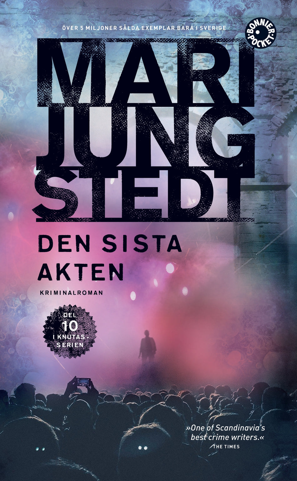 Valokuva kirjasta Mari Jungstedt Den sista akten, kuuluu tuoteryhmään Ruots kaunokirjat.