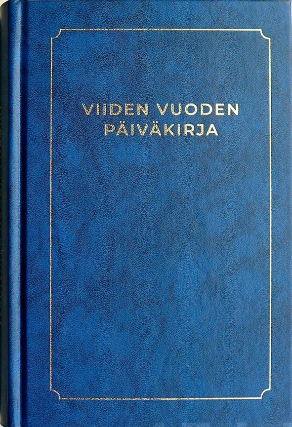 Valokuva kirjasta  Viiden vuoden päiväkirja (384 sivua, 130x203, sinikantinen), kuuluu tuoteryhmään Muut tietokirjat.