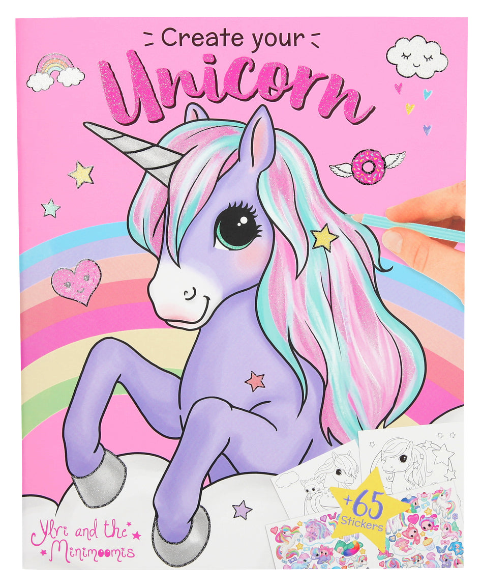 Valokuva kirjasta  Ylvi &amp; the Minimoomis Unicorn Värityskirja, kuuluu tuoteryhmään Väritys-puuhakirjat.